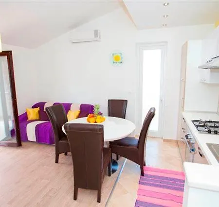Centar Apartment Makarska